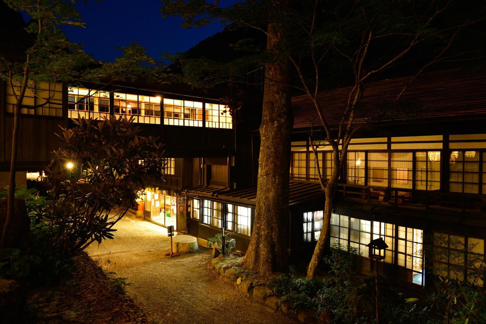 Houshi Onsen Chojukan Minakami Luaran gambar